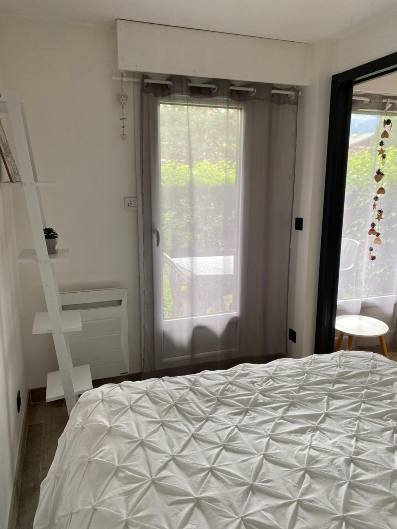 Mont Blanc Holidays Dans Residence Avec Gardien Sallanches Eksteriør billede
